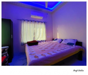 Megh Balika Santiniketan Family Homestay AC
